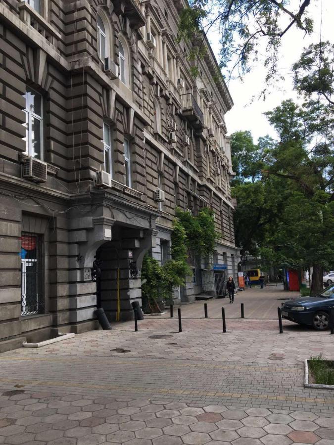 Квартира В Самом Центе Одессы, Пешком 5 Мин. До Ул. Дерибасовской Odessa Exterior foto