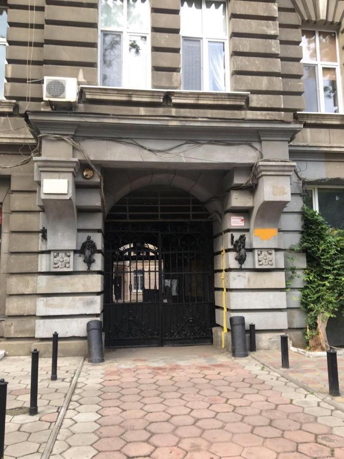 Квартира В Самом Центе Одессы, Пешком 5 Мин. До Ул. Дерибасовской Odessa Exterior foto